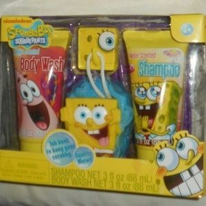Rare 4 Piece SpongeBob SquarePants bath set